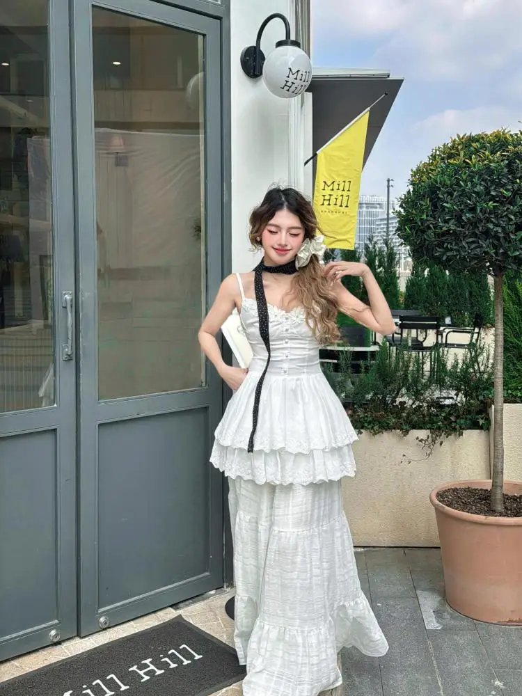 Summer Women White Patchwork Lace Sleeveless Backless Ruffles Slip Tops And High Waist Pleated Long Skirt Vacation Two Piece Set
Summer Women White Patchwork Lace Sleeveless Backless Ruffles Slip Tops And High Waist Pleated Long Skirt Vacation Two Piece Set
