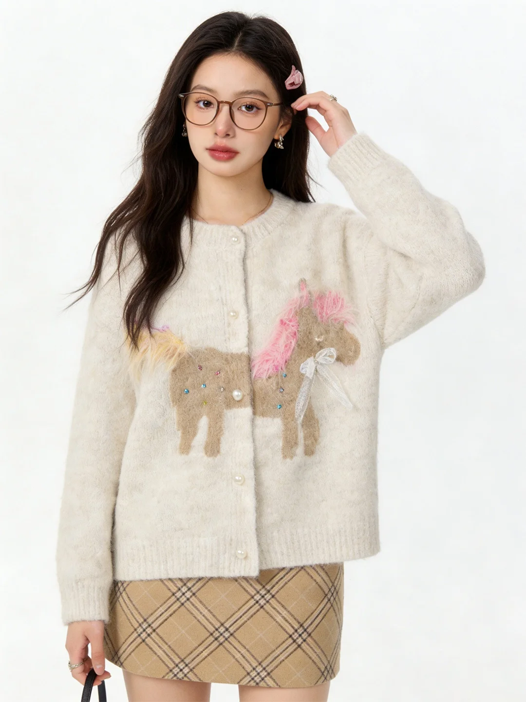 Корейский вязаный кардиган с кружевными узлами, свободный крой, для весны и осени, мягкий, удобный, с длинными рукавами, круглый вырез
Корейский вязаный кардиган с кружевными узлами, свободный крой, для весны и осени, мягкий, удобный, с длинными рукавами, круглый вырез