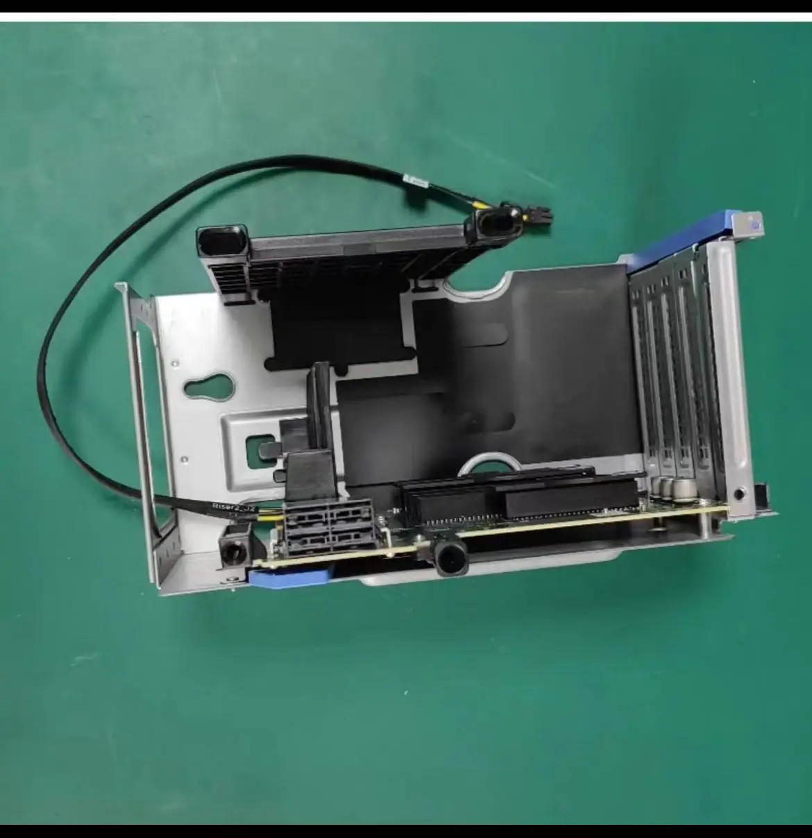 FCPW6 FC3XW для сервера DELL R940XA 4U, монтируемая в стойку подъемная карта, карта управления RISER X8 
FCPW6 FC3XW для сервера DELL R940XA 4U, монтируемая в стойку подъемная карта, карта управления RISER X8