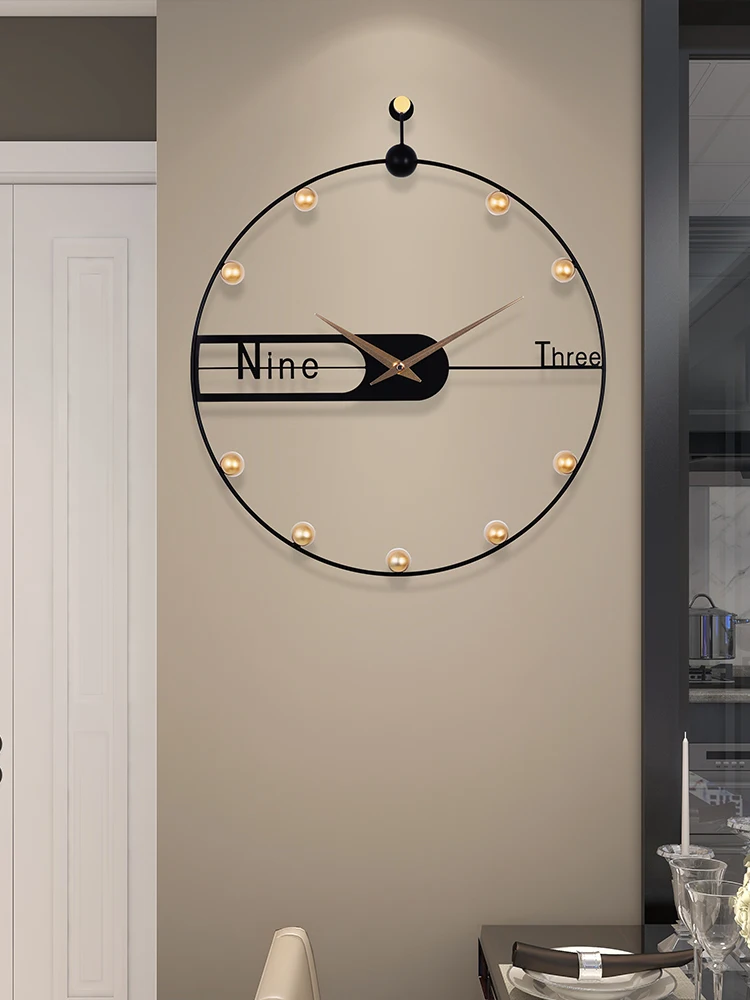 Modern Simple Personality Creative Minimalist Home Clock Fashion Wall-Mounted Temperament Decoration Light Luxury Clock
Modern Simple Personality Creative Minimalist Home Clock Fashion Wall-Mounted Temperament Decoration Light Luxury Clock