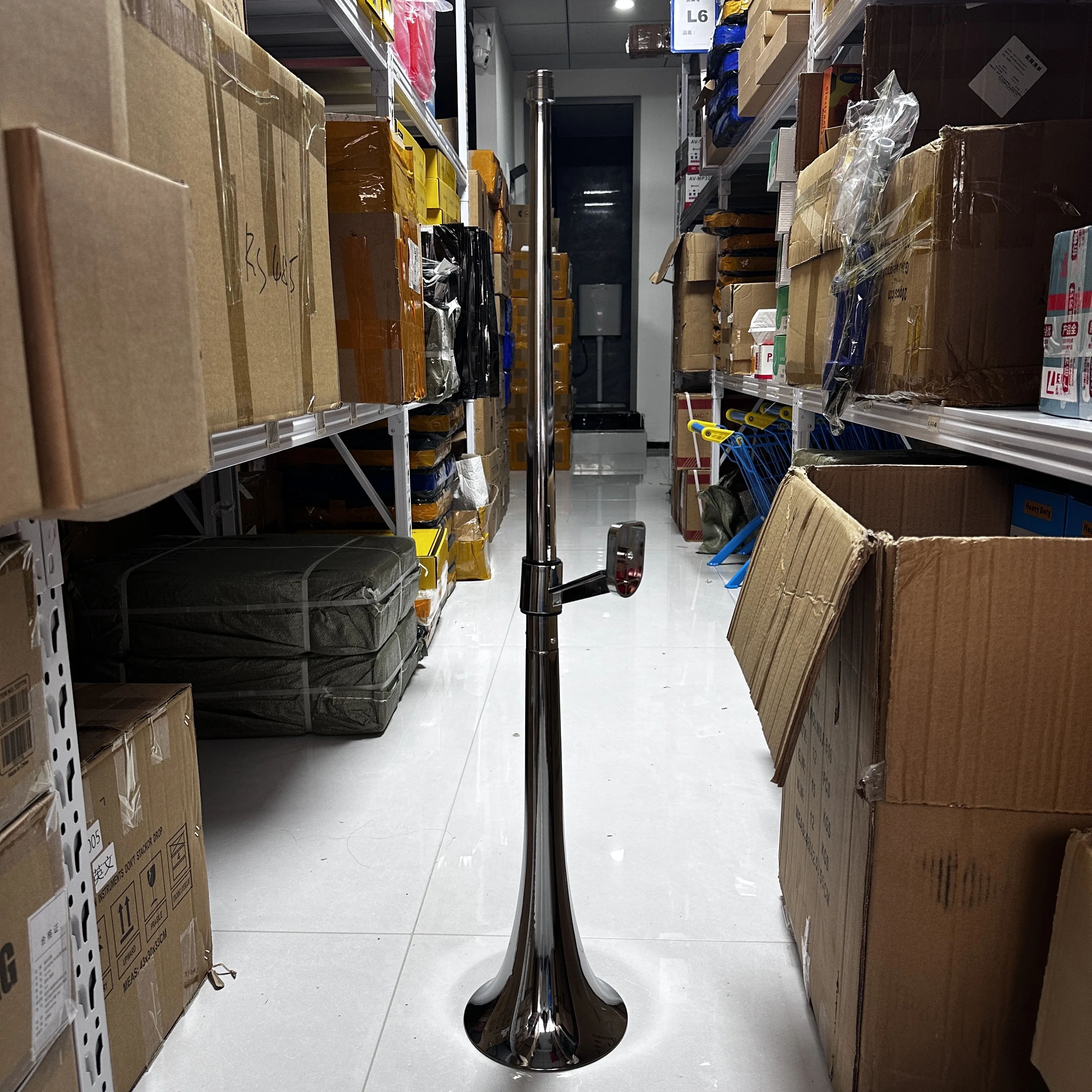 Low Frequency Electric Air Horn Assembly 100cm Round Mouth Single Tube Horn Accessory For Commercial Truck
Low Frequency Electric Air Horn Assembly 100cm Round Mouth Single Tube Horn Accessory For Commercial Truck