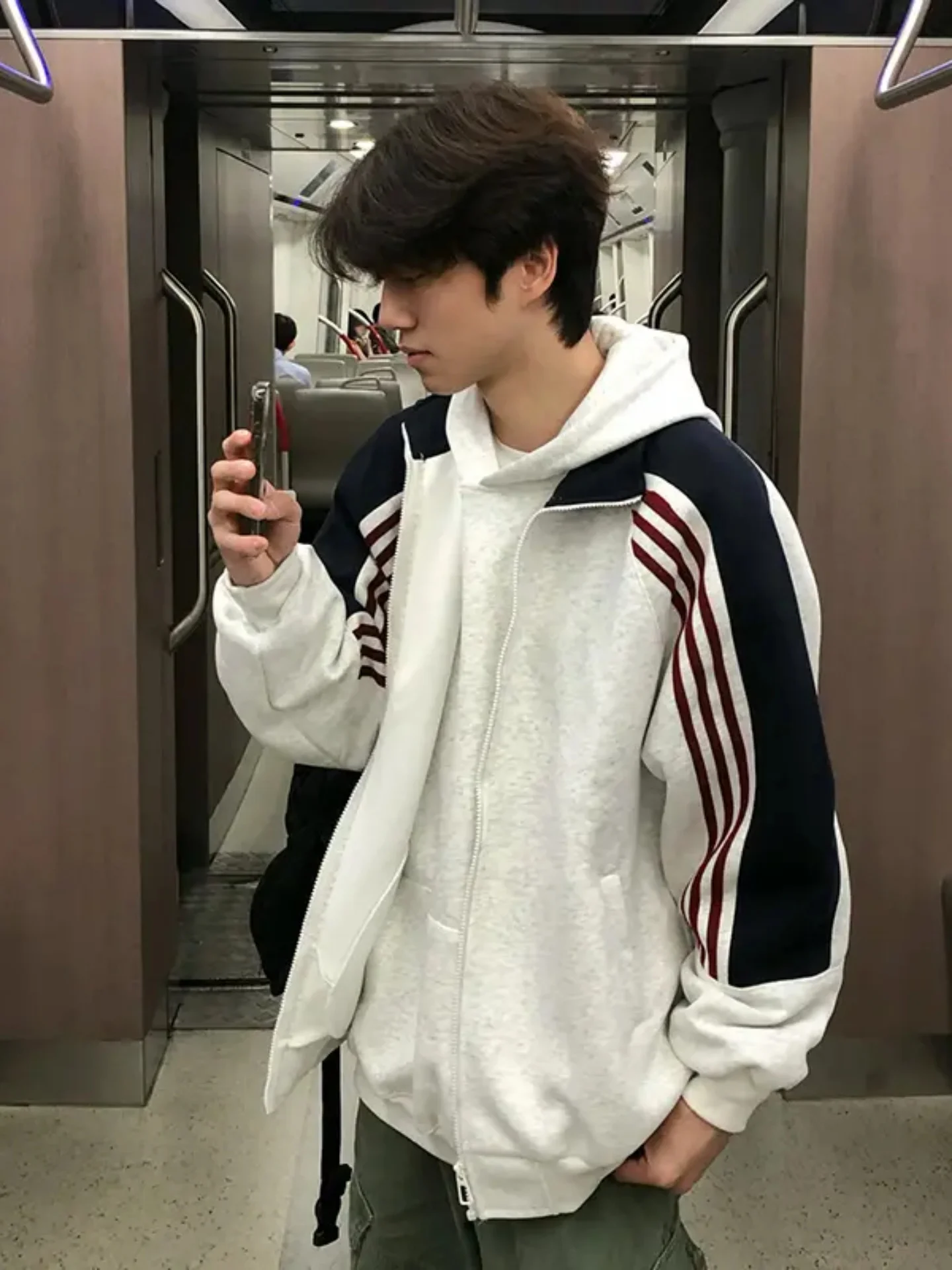 American Stripe Open Cardigan Sweatirt Jaet Men's Spring Cleanfit Trendy Brand Jaet Youth Feeling Stand Collar Baseball...
American Stripe Open Cardigan Sweatirt Jaet Men's Spring Cleanfit Trendy Brand Jaet Youth Feeling Stand Collar Baseball...
