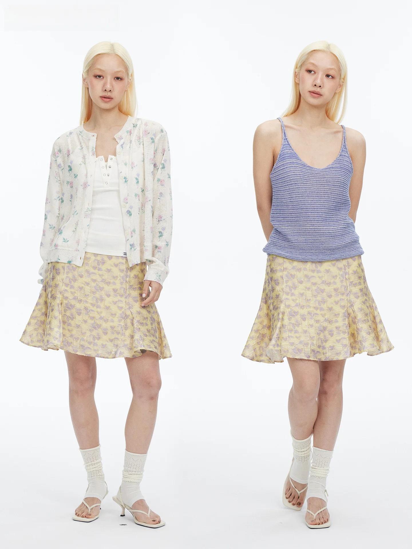 Retro Flocking A-Line Skirt Half-length Abstract Heart Print Pattern Girl's Heart Leesel Vintage Skirt Standard Waist Design
Retro Flocking A-Line Skirt Half-length Abstract Heart Print Pattern Girl's Heart Leesel Vintage Skirt Standard Waist Design