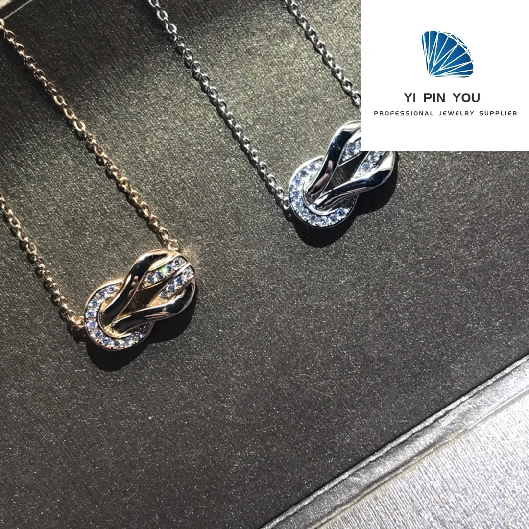 High Quality High-end S925 Noble, Elegant, Luxurious and Atmospheric Zircon Pendant Necklace - Commemorative Gift
High Quality High-end S925 Noble, Elegant, Luxurious and Atmospheric Zircon Pendant Necklace - Commemorative Gift