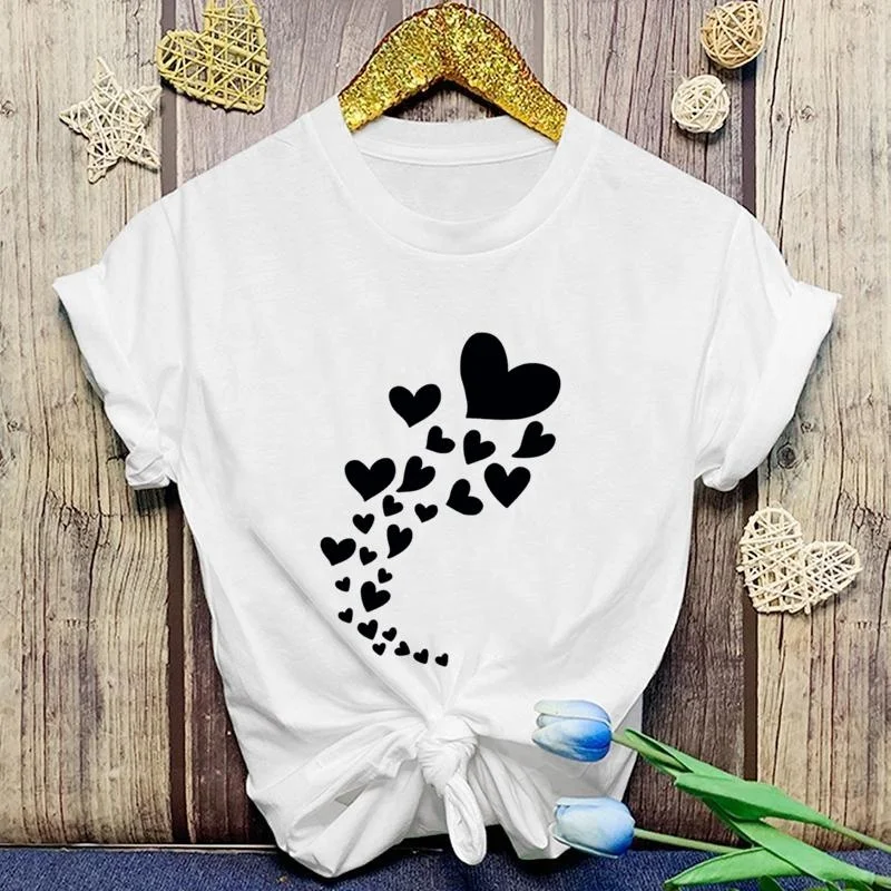 Women's New Fashion Love Pattern Printed T-shirt Women's Trend Outdoor Cool Round Neck Short Sleeve Shirt Tops
Women's New Fashion Love Pattern Printed T-shirt Women's Trend Outdoor Cool Round Neck Short Sleeve Shirt Tops
