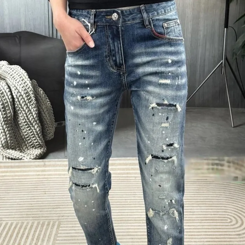 European Brand Spring Summer Thin Slim Fit Men's Ripped Ink Splash Personality Nine-point Jeans Long Pants Men Jeans Pants
European Brand Spring Summer Thin Slim Fit Men's Ripped Ink Splash Personality Nine-point Jeans Long Pants Men Jeans Pants