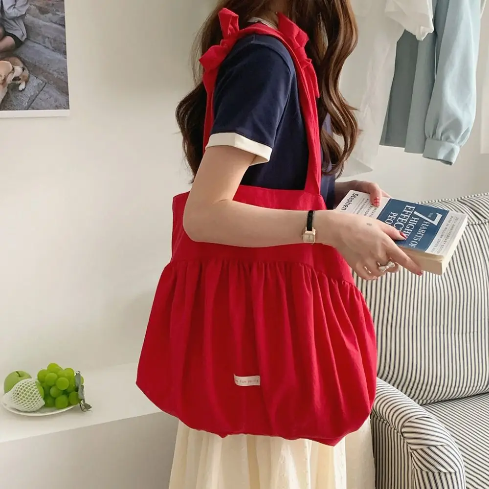 Cute Sweet Canvas Pleated Shoulder Bag Large Capacity Korean Style Cloth Tote Bag Casual Bow Underarm Bag Student
Cute Sweet Canvas Pleated Shoulder Bag Large Capacity Korean Style Cloth Tote Bag Casual Bow Underarm Bag Student