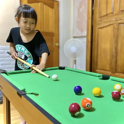 Children's pool table, mini board game toys are suitable for parent-child games, family gatherings, game room toys