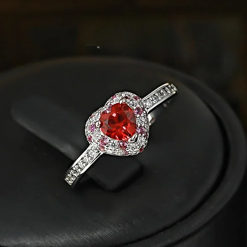 New 925 silver diamond peach heart ring in rose red, high-end, luxurious, exquisite design, cute, versatile, and white looking
New 925 silver diamond peach heart ring in rose red, high-end, luxurious, exquisite design, cute, versatile, and white looking