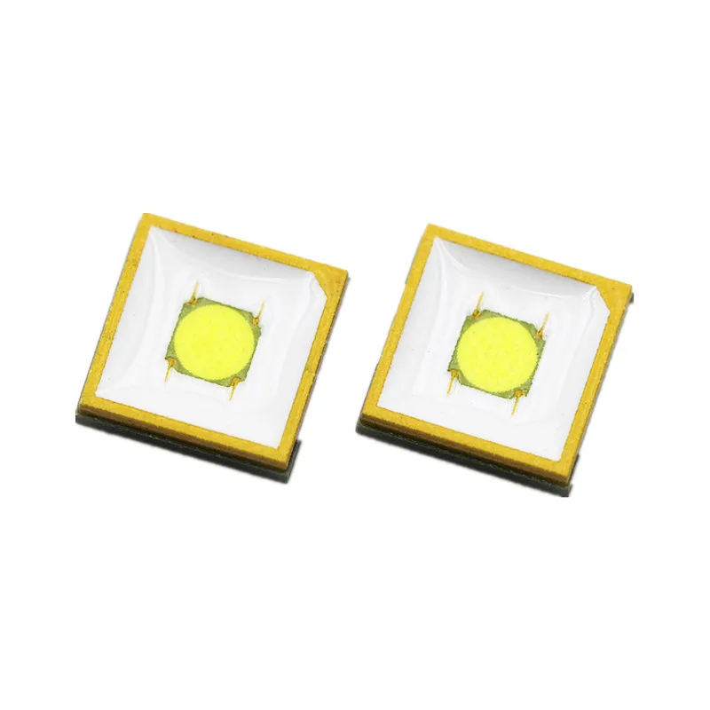 10pcs Laser light Bead SFT-12R LED 5050 chip 3V 20W SMD diode chip High power Cool white 6500-10000K Strong far light 2000lm
10pcs Laser light Bead SFT-12R LED 5050 chip 3V 20W SMD diode chip High power Cool white 6500-10000K Strong far light 2000lm