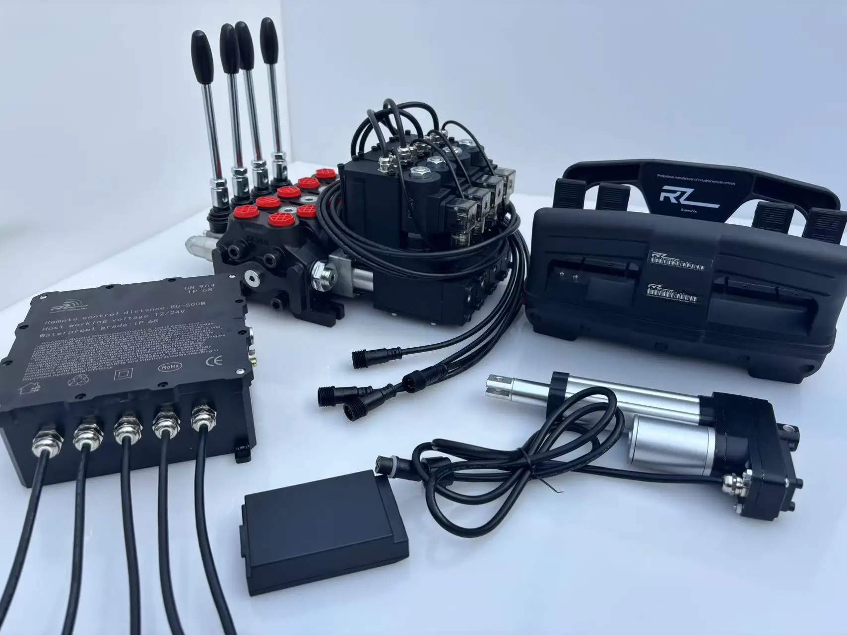 Truck Crane 4-Lever Wireless Remote Control and Clutch Actuator
Truck Crane 4-Lever Wireless Remote Control and Clutch Actuator