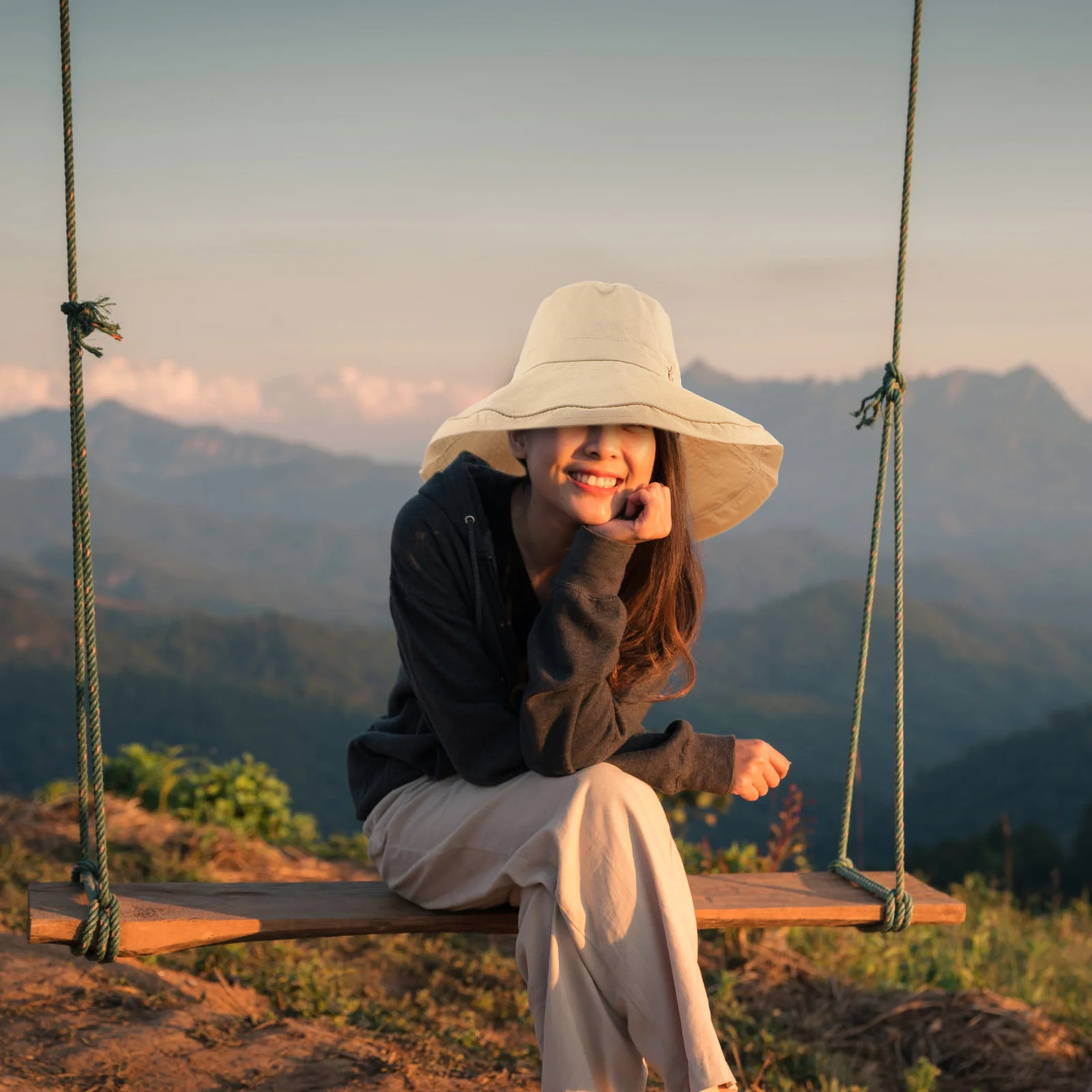 Sun Protection Fisherman Hat Beige Cotton Big Brim Breathable Summer Outdoor Fishing Hiking Sun Hat Women Chic Stylish 
Sun Protection Fisherman Hat Beige Cotton Big Brim Breathable Summer Outdoor Fishing Hiking Sun Hat Women Chic Stylish