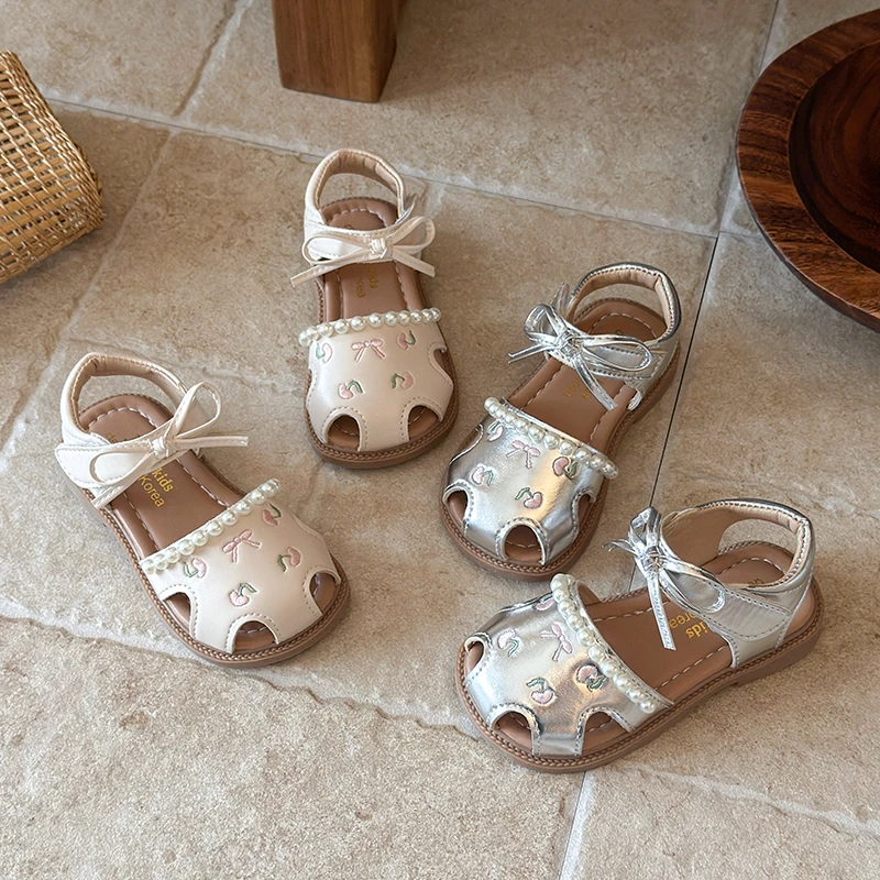 Mumoresip Kids Embroidered Sandals Fashion Summer Bow Girl Princess Shoes with Bow Hollow-out Closed-toe Children School Sandals
Mumoresip Kids Embroidered Sandals Fashion Summer Bow Girl Princess Shoes with Bow Hollow-out Closed-toe Children School Sandals