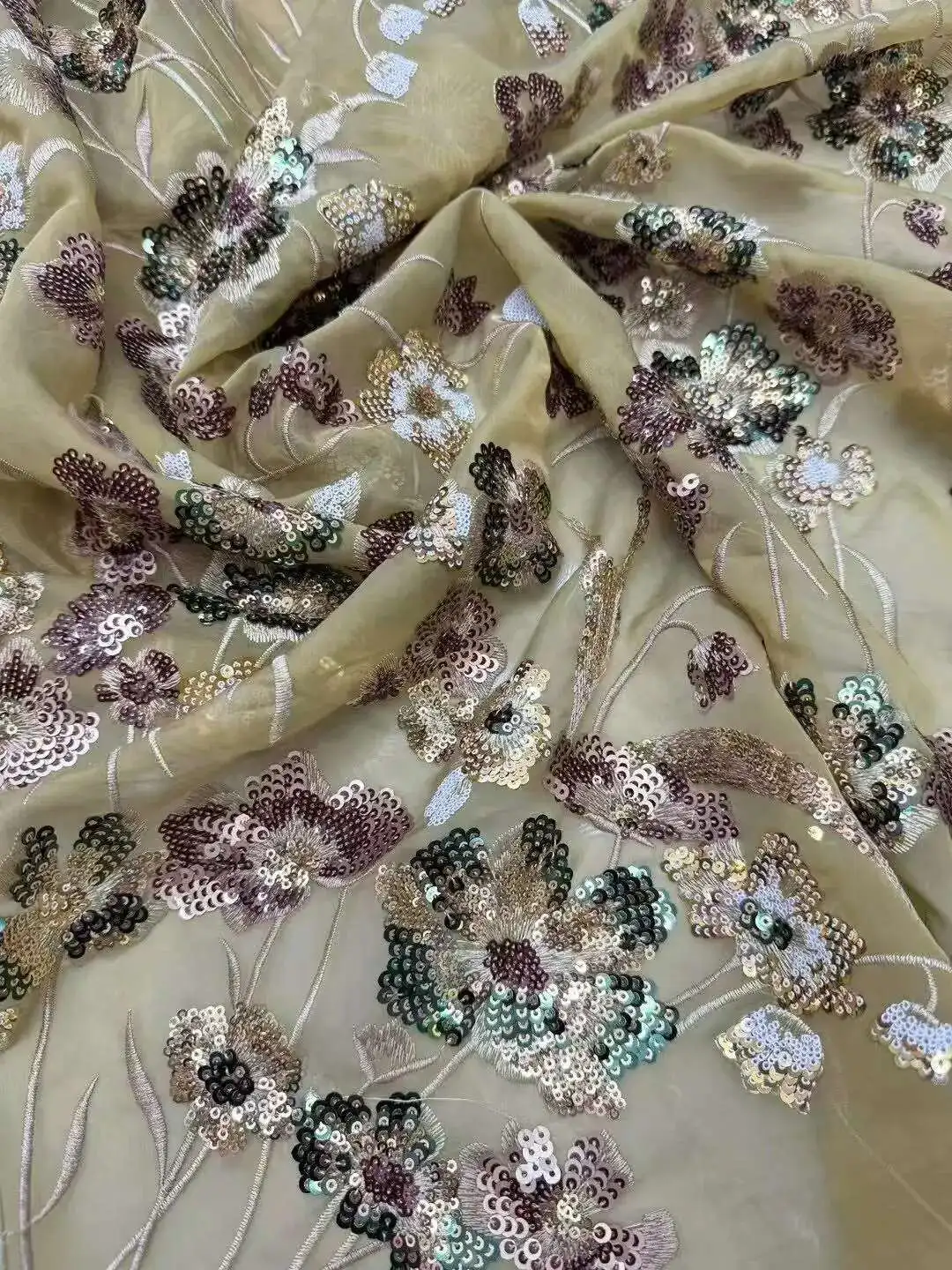 Luxury African Sequins Lace Fabrics High Quality 5 Yards Embroidery French Nigerian Tulle Lace Fabric For Wedding Party Sewing
Luxury African Sequins Lace Fabrics High Quality 5 Yards Embroidery French Nigerian Tulle Lace Fabric For Wedding Party Sewing