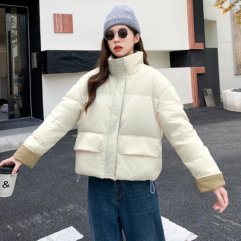 Women Winter Cotton Jacket Short Parka Coat New Spliced Color Stand Up Collar Thick Loose Fashionable Warm Overcoat Female
Women Winter Cotton Jacket Short Parka Coat New Spliced Color Stand Up Collar Thick Loose Fashionable Warm Overcoat Female