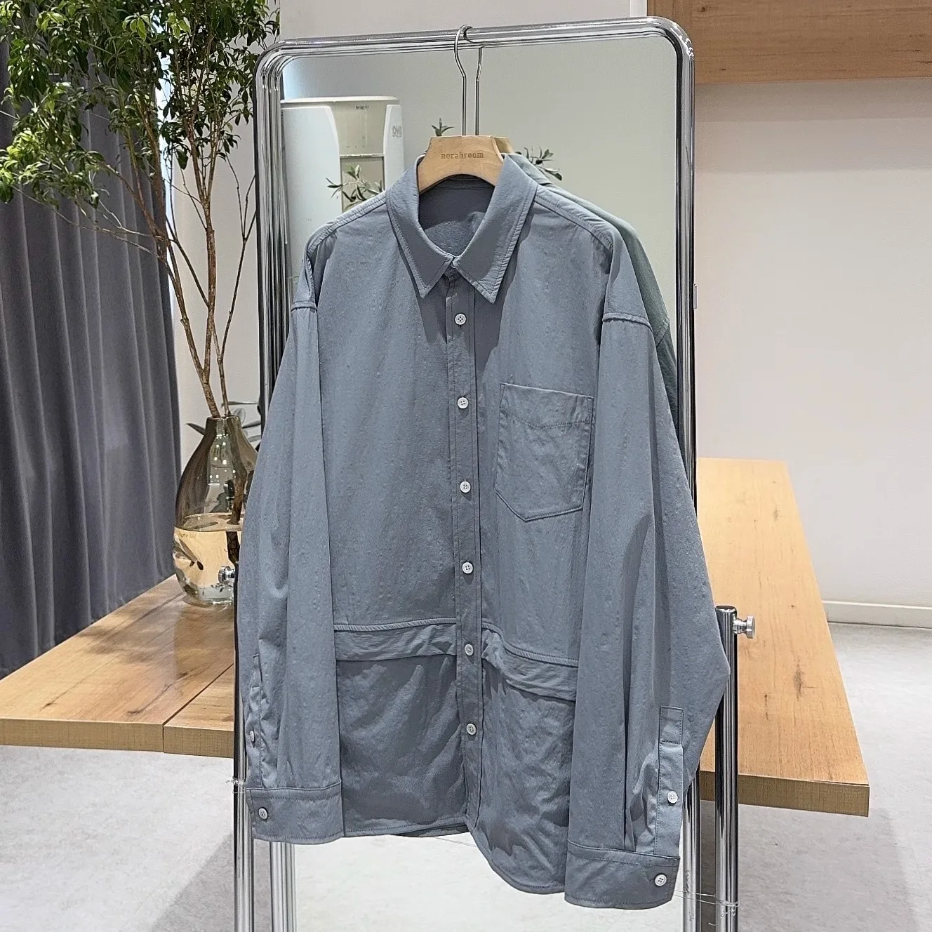 Authentic Noxiao La irt Pure Color Single Button Men's Casual Cotton Collar Long Sve Loose Fit Autumn 2025 New Model
Authentic Noxiao La irt Pure Color Single Button Men's Casual Cotton Collar Long Sve Loose Fit Autumn 2025 New Model