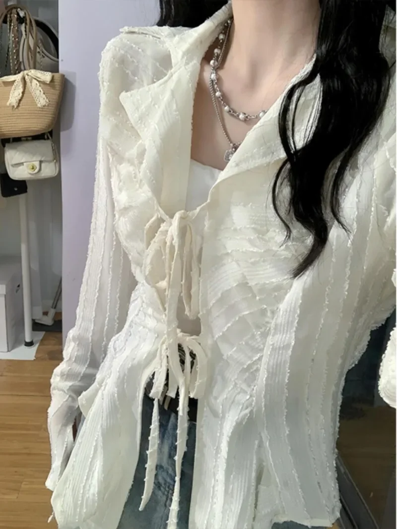 Long Sleeve Slim Waist Solid Shirts Y2k Chemises Femme Preppy Style V Neck Women Korean Elegant Camisas Bandage
Long Sleeve Slim Waist Solid Shirts Y2k Chemises Femme Preppy Style V Neck Women Korean Elegant Camisas Bandage