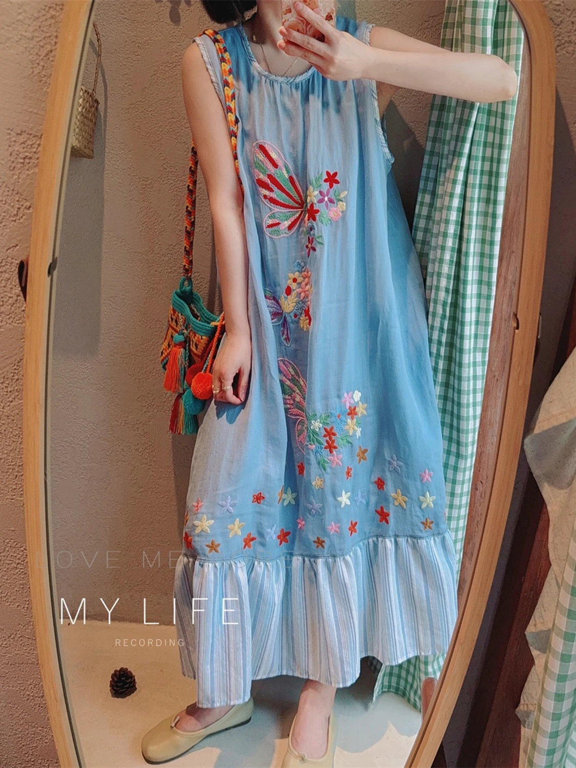 TIYIHAILEY Summer Women Embroidery Blue Sleeveless Dresses Loose Ladies Long Mid-calf 2025 New Ramie Dress With Lining Striped
TIYIHAILEY Summer Women Embroidery Blue Sleeveless Dresses Loose Ladies Long Mid-calf 2025 New Ramie Dress With Lining Striped