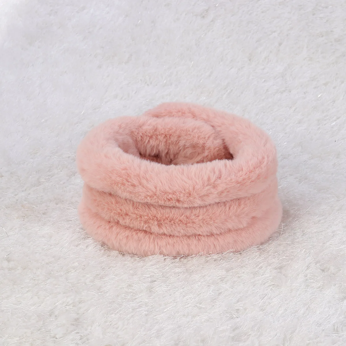 Charming Rubber Pink Faux Fur Scarf Stylish Plush Wrap For Women Girls Winter Evening Party
Charming Rubber Pink Faux Fur Scarf Stylish Plush Wrap For Women Girls Winter Evening Party