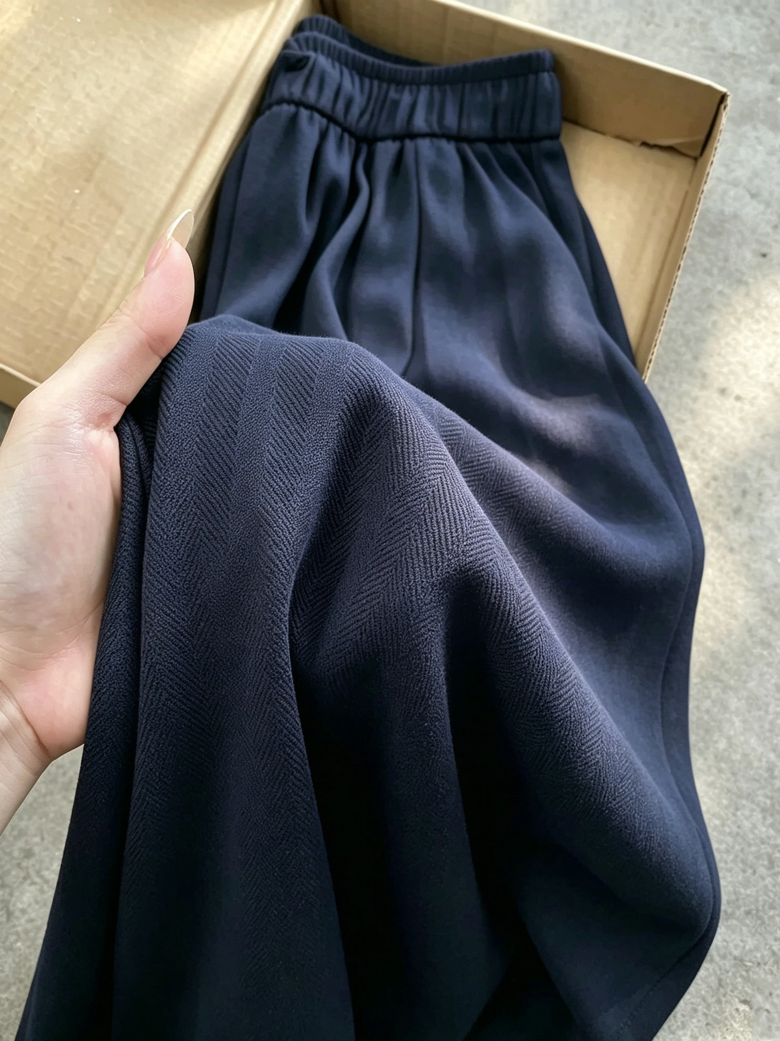 High Waist Wide Leg Cotton Linen Pants Women Summer New Style Loose Slimming Thin Straight Cut Floor-Length Trousers
High Waist Wide Leg Cotton Linen Pants Women Summer New Style Loose Slimming Thin Straight Cut Floor-Length Trousers