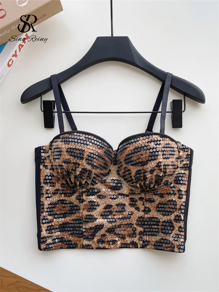 SINGREINY Leopard Sqeuins сексуальные майки тонкие с открытой спиной музыкальный фестиваль верхняя одежда бюстгальтер женские летние оболочки короткие уличные топы на бретелях
SINGREINY Leopard Sqeuins сексуальные майки тонкие с открытой спиной музыкальный фестиваль верхняя одежда бюстгальтер женские летние оболочки короткие уличные топы на бретелях