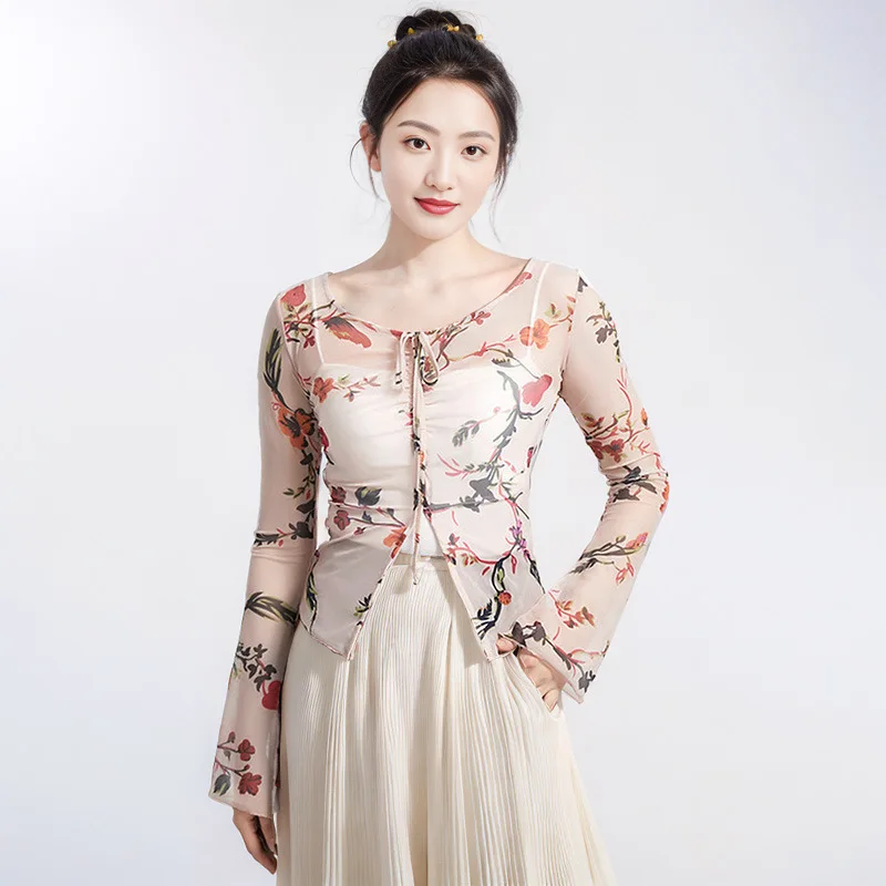 Classical dance clothing long-sleeved printed gauze clothing ethnic Chinese dance practice clothing body top
Classical dance clothing long-sleeved printed gauze clothing ethnic Chinese dance practice clothing body top