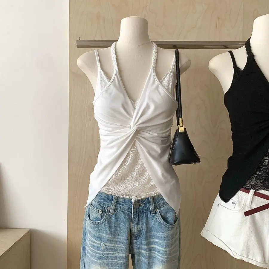 Camisole Girl Summer New Hot Girl White Lace Sleeveless Halterneck Top Girl
Camisole Girl Summer New Hot Girl White Lace Sleeveless Halterneck Top Girl