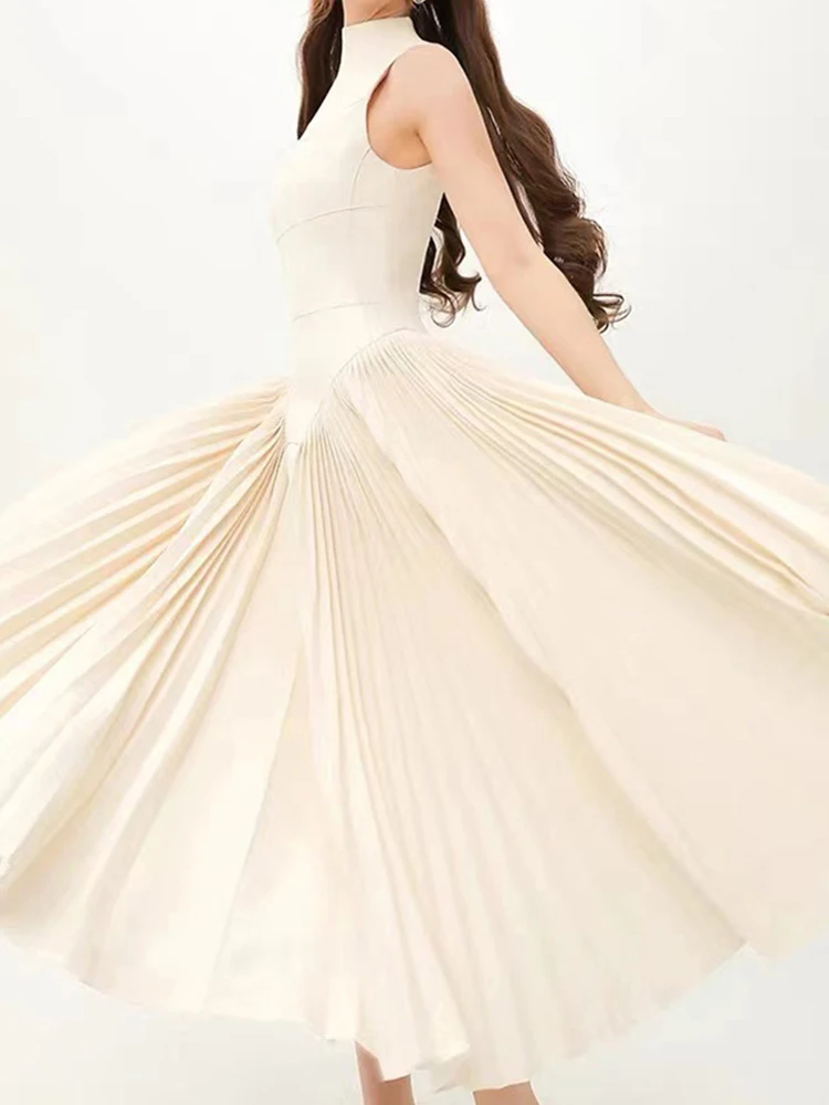 SXTHAENOO Summer Pleated Solid Dresses For Woman Stand Collar Sleeveless Hight Waist Spliced Zipper Slimming Long Dresses Female
SXTHAENOO Summer Pleated Solid Dresses For Woman Stand Collar Sleeveless Hight Waist Spliced Zipper Slimming Long Dresses Female