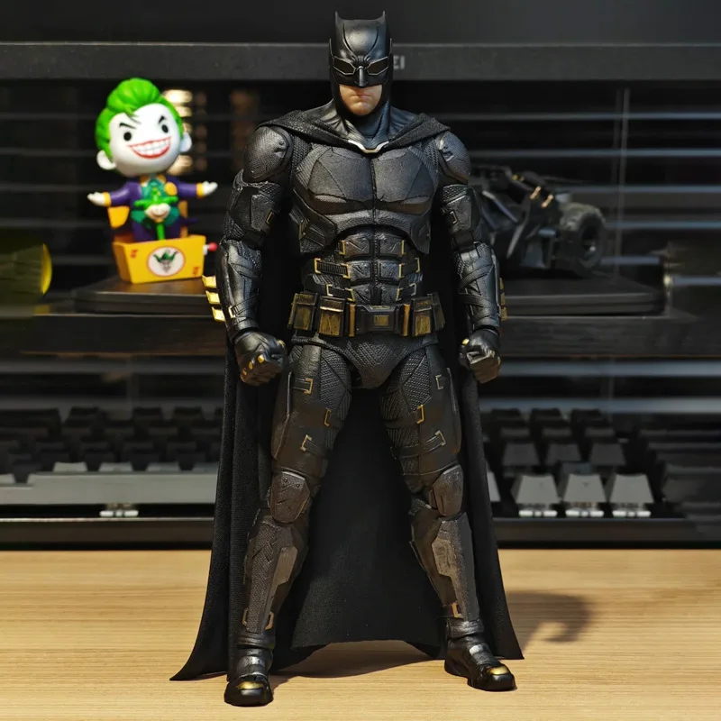 Подлинная модель Fondjoy, фигурка Бэтмена постоянного тока, игрушка, фанаты Лиги Справедливости, фигурки, модель, коллекционные игрушки, подарки на день рождения для мальчиков
Подлинная модель Fondjoy, фигурка Бэтмена постоянного тока, игрушка, фанаты Лиги Справедливости, фигурки, модель, коллекционные игрушки, подарки на день рождения для мальчиков