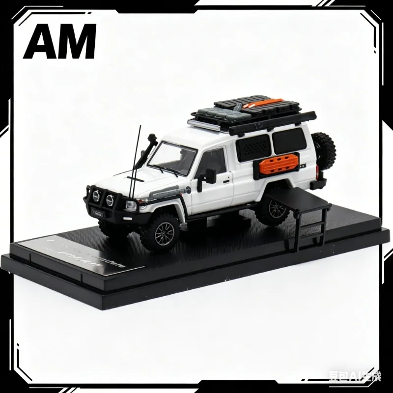 AM 1:64 Toyota LC78 off-road modified Land Cruiser J70 adult collectible alloy car model, simulated static ornament, male toy.
AM 1:64 Toyota LC78 off-road modified Land Cruiser J70 adult collectible alloy car model, simulated static ornament, male toy.