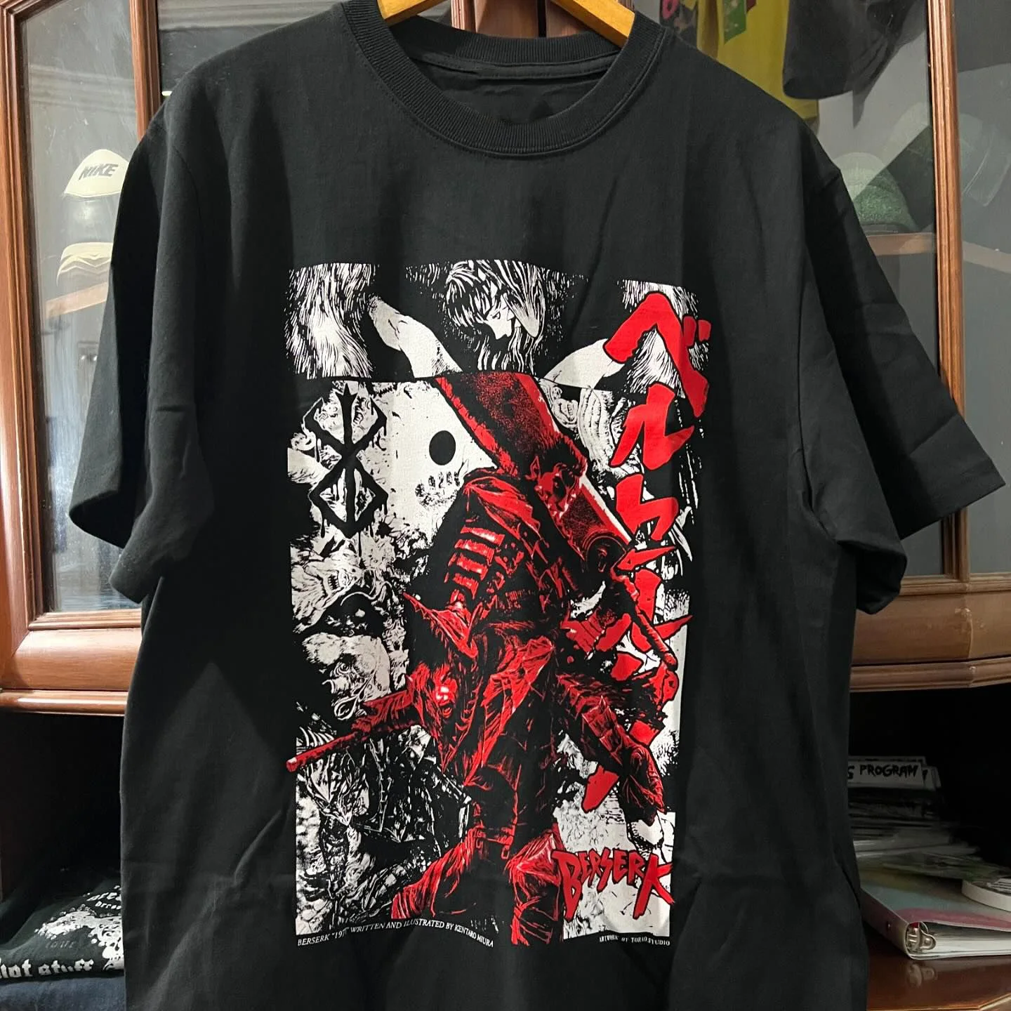 Нетоксичное восстановление! Тысячи Орфанов! Футболка Berserk Blacktee Branded Warrior High Street с короткими рукавами
Нетоксичное восстановление! Тысячи Орфанов! Футболка Berserk Blacktee Branded Warrior High Street с короткими рукавами