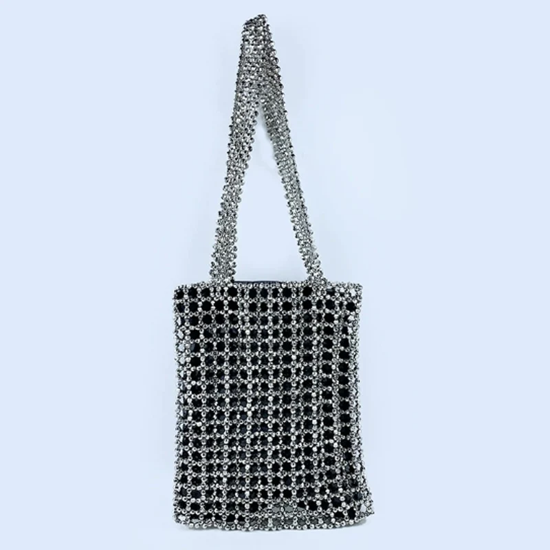 New shoulder bag for vacation hand woven silver metal bead handbag fashion women's bag
New shoulder bag for vacation hand woven silver metal bead handbag fashion women's bag