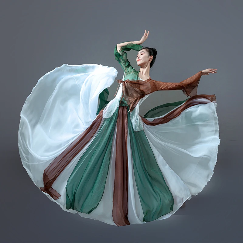 Women720 degree classical dance dress set Ladies training suit big skirt Female performance suit antique style performance dress
Women720 degree classical dance dress set Ladies training suit big skirt Female performance suit antique style performance dress