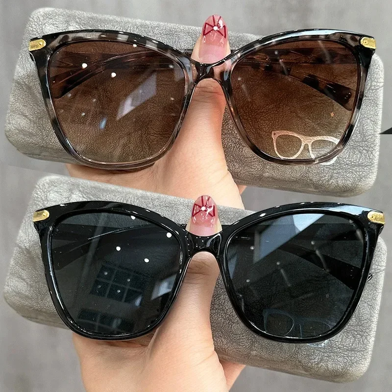 Vintage Cat Eye Goggles Sunglasses Women Fashion Oversized Men Retro Black Sun Glasses Trendy Shades Driving UV400 Eyewear
Vintage Cat Eye Goggles Sunglasses Women Fashion Oversized Men Retro Black Sun Glasses Trendy Shades Driving UV400 Eyewear
