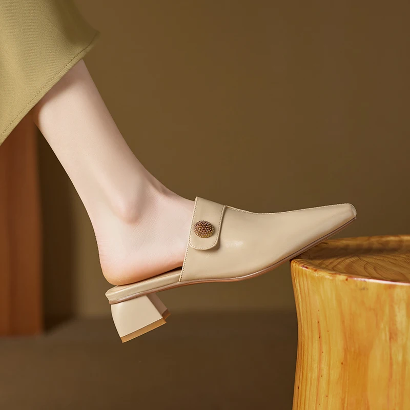 2026 Summer Women Retro Split Leather Mules Square Toe Slip-on Closed Toe Slides Sheepskin Insole Plus Size 34-43 Concise Shoes
2026 Summer Women Retro Split Leather Mules Square Toe Slip-on Closed Toe Slides Sheepskin Insole Plus Size 34-43 Concise Shoes