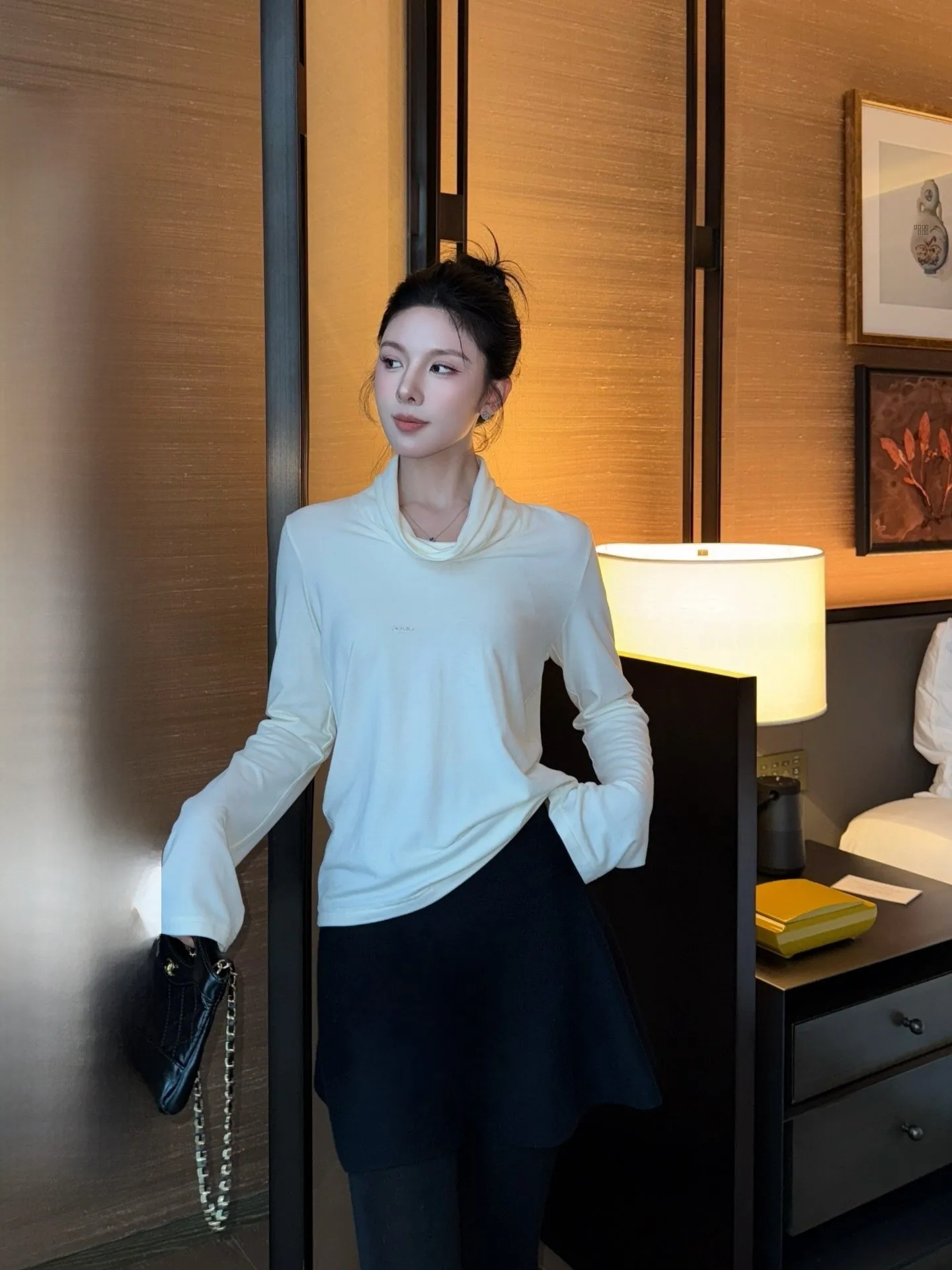 Ele Long Sve Modal Knitted Slim Fit T-irt Women's Autumn Winter New Sle Milk White Faionable Base Layer irt
Ele Long Sve Modal Knitted Slim Fit T-irt Women's Autumn Winter New Sle Milk White Faionable Base Layer irt