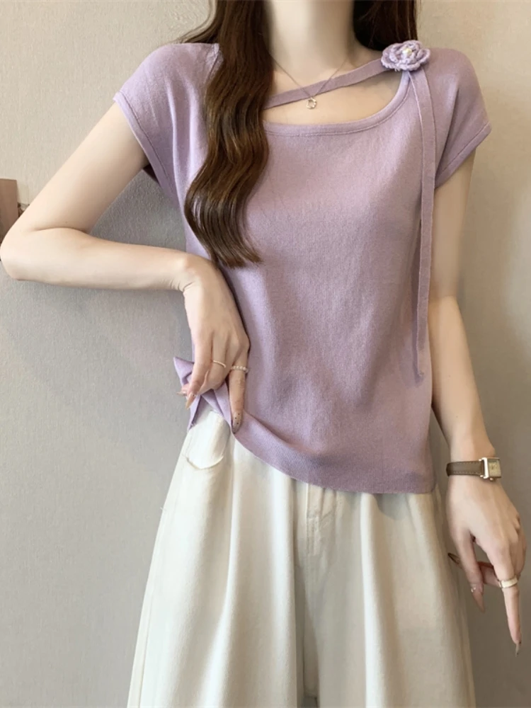 Slimming Design Ice Silk Thin Short Sleeve T-Shirt Women's Summer Fashion Large Size Beautiful Flower Embellished Top
Slimming Design Ice Silk Thin Short Sleeve T-Shirt Women's Summer Fashion Large Size Beautiful Flower Embellished Top