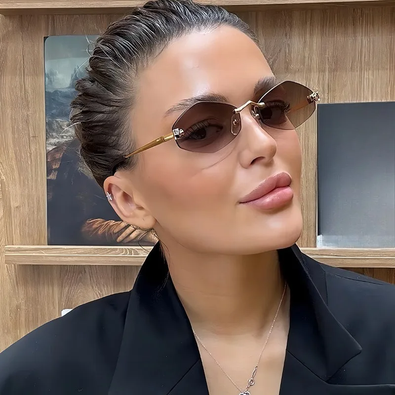 Trendy Rimless Polygonal Sunglasses Stylish Gradient Lens Metal Shades Eyewear Luxury Brand Small Rhombus Vintage Sun Glasses 
Trendy Rimless Polygonal Sunglasses Stylish Gradient Lens Metal Shades Eyewear Luxury Brand Small Rhombus Vintage Sun Glasses