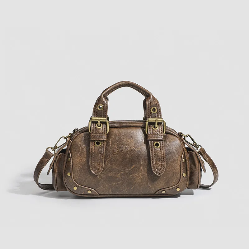 Retro bowling bag, new niche and high-end hand-held hot Girl motorcycle bag, single-shoulder crossbody bag
Retro bowling bag, new niche and high-end hand-held hot Girl motorcycle bag, single-shoulder crossbody bag