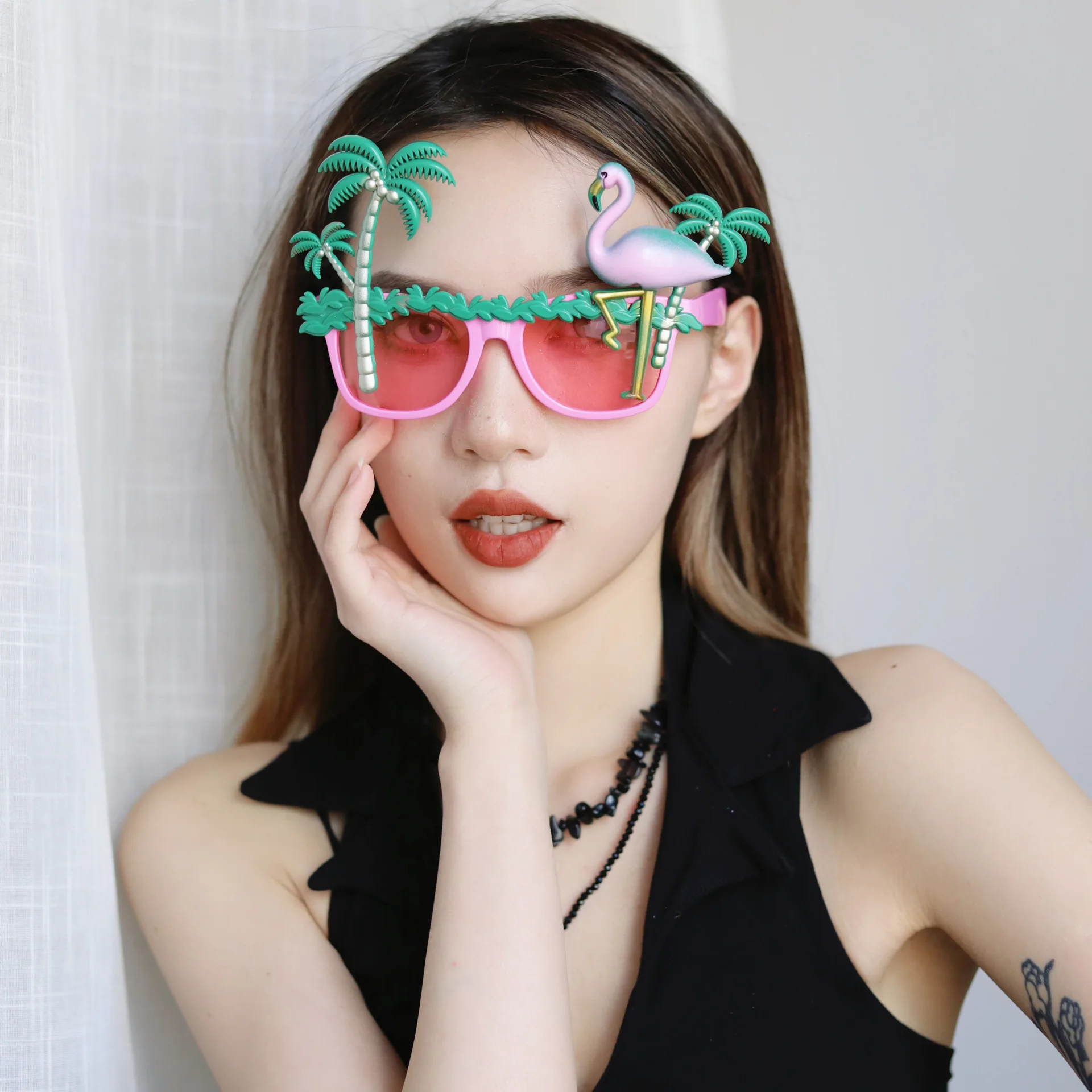 Hawaiian beach masquerade glasses, fun beach pink coconut flamingo party glasses
Hawaiian beach masquerade glasses, fun beach pink coconut flamingo party glasses