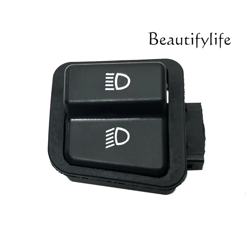 Motorcycle pedal modification accessories Zhongsha dimming three-wire plug-in five switches 3 plug-in button keys
Motorcycle pedal modification accessories Zhongsha dimming three-wire plug-in five switches 3 plug-in button keys