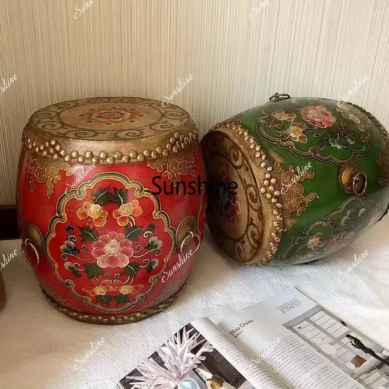 New Chinese solid wood cowhide drum stool retro hand-painted shoe changing stool
New Chinese solid wood cowhide drum stool retro hand-painted shoe changing stool