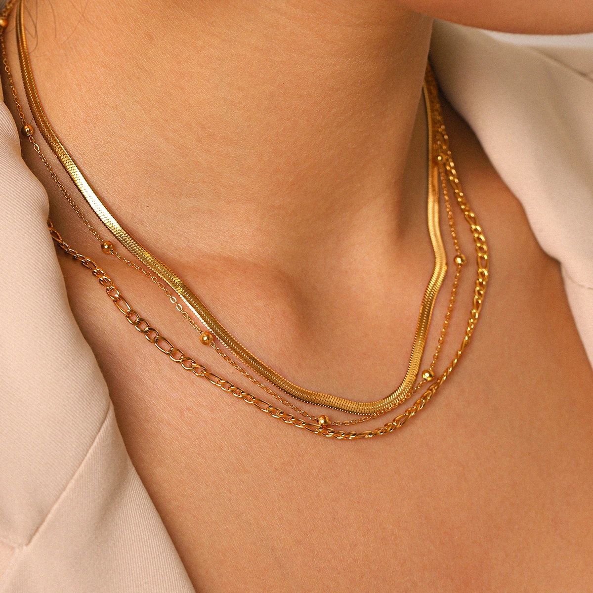 Trendy Gold Color Pearl Necklaces Set Women's Cross Pendant Irregular Hoop Knot Bar Waterproof Tarnish Daily Party Jewelry
Trendy Gold Color Pearl Necklaces Set Women's Cross Pendant Irregular Hoop Knot Bar Waterproof Tarnish Daily Party Jewelry