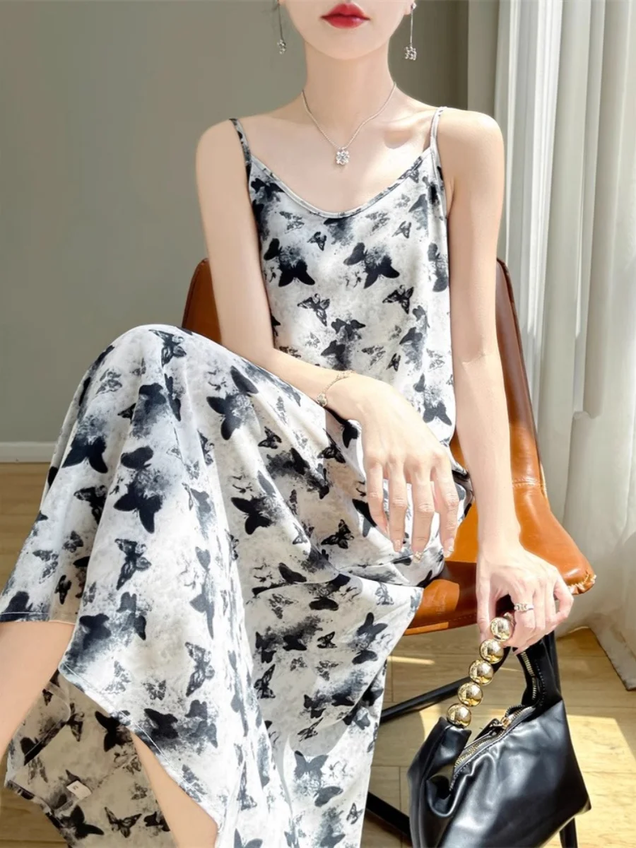 Silk Satin Print Maxi Dress Women Summer Vintage Floral Loose Comfortable Inner Wear Gown Elegant Casual Chic Style
Silk Satin Print Maxi Dress Women Summer Vintage Floral Loose Comfortable Inner Wear Gown Elegant Casual Chic Style