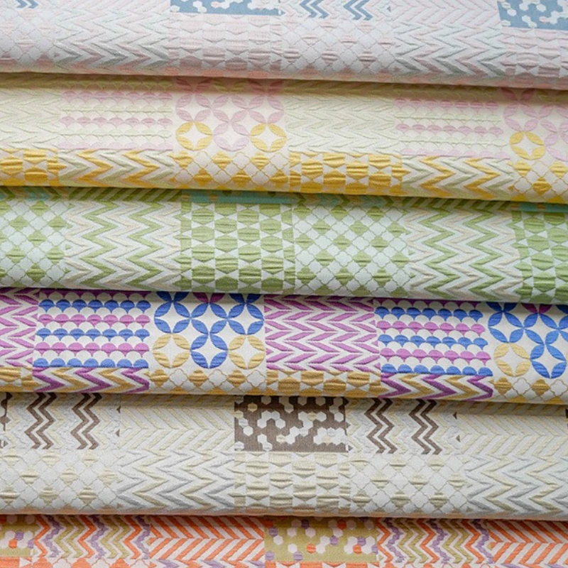 Vintage Jacquard Fabric Embossed Color Block Grid Yarn Dyed Spring Autumn Blouse Handbag Floral Bouquet Decorative Textile
Vintage Jacquard Fabric Embossed Color Block Grid Yarn Dyed Spring Autumn Blouse Handbag Floral Bouquet Decorative Textile