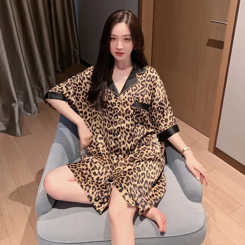 Women's leopard print pajamas Pajamas for Women New Classy Spring Female Sleepwear Short Sleeve Fashion Casual Homewear 2
Women's leopard print pajamas Pajamas for Women New Classy Spring Female Sleepwear Short Sleeve Fashion Casual Homewear 2