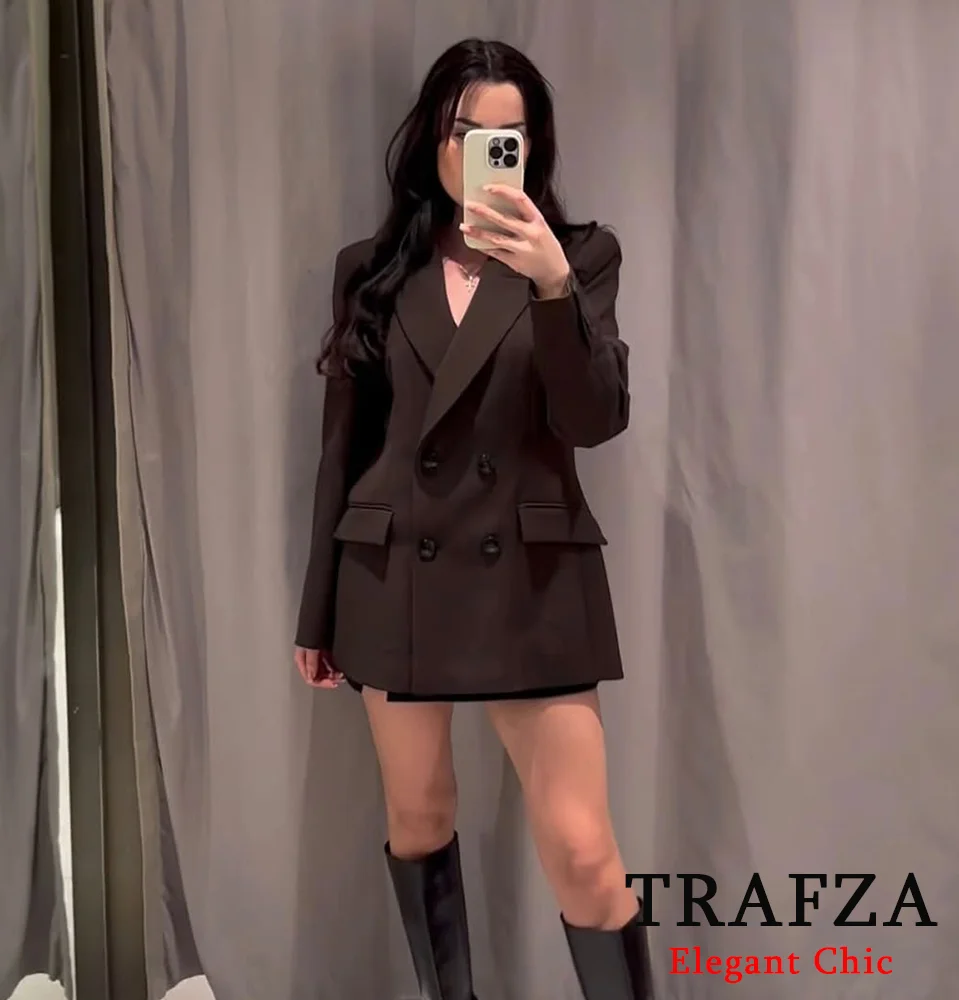 TRAFZA женский элегантный двубортный костюм + брюки с высокой талией, новинка 2025, весенне-осенний офисный деловой женский костюм
TRAFZA женский элегантный двубортный костюм + брюки с высокой талией, новинка 2025, весенне-осенний офисный деловой женский костюм
