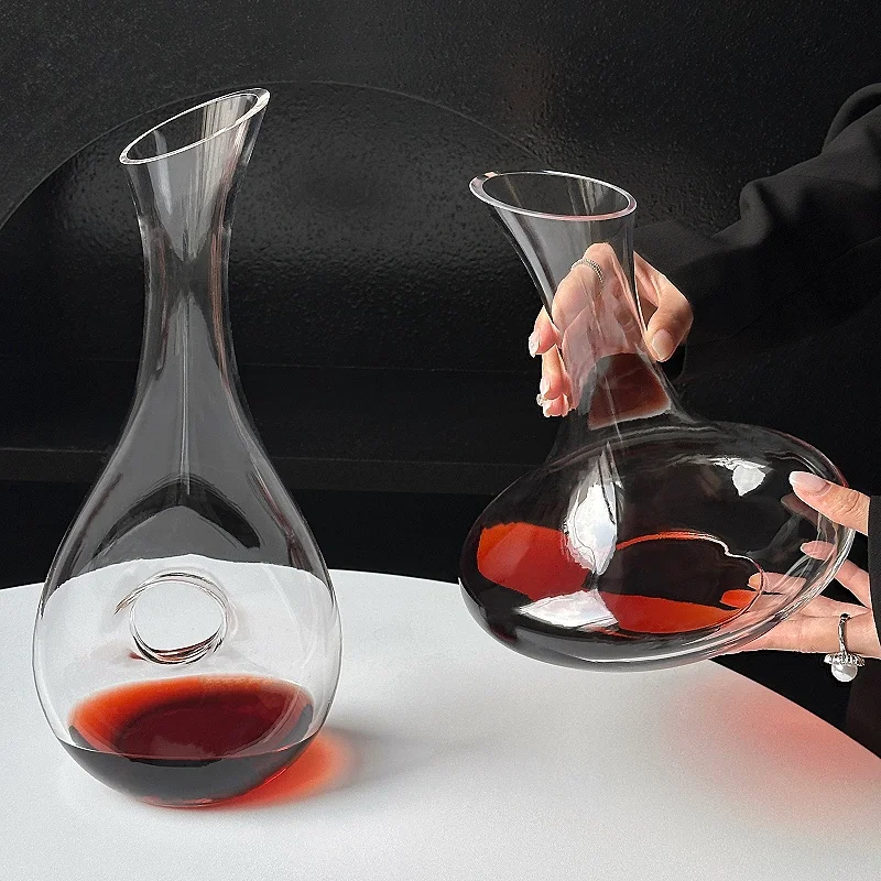 Ele European Sle Crystal Glass Wine Decanter with Handle Luxury Swan U-aped Red Wine Pouring Vel Home Use
Ele European Sle Crystal Glass Wine Decanter with Handle Luxury Swan U-aped Red Wine Pouring Vel Home Use