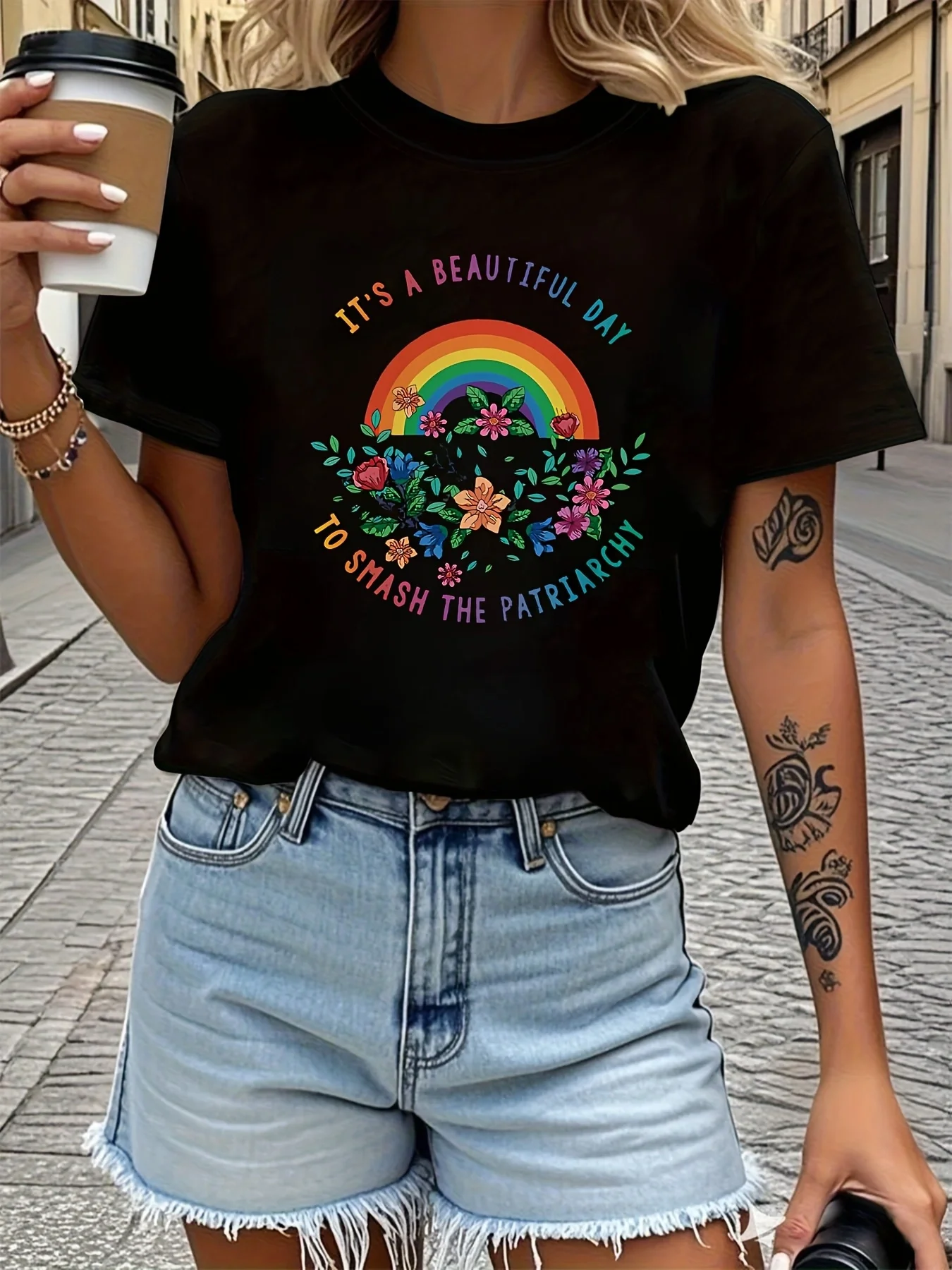 Women's T-shirt Short Sleeve IT'S A BEAUTIFUL DAY TO SMASH THE PATRIARCHY Letter Print Crew Neck Casual Top For Summer & Spring
Women's T-shirt Short Sleeve IT'S A BEAUTIFUL DAY TO SMASH THE PATRIARCHY Letter Print Crew Neck Casual Top For Summer & Spring