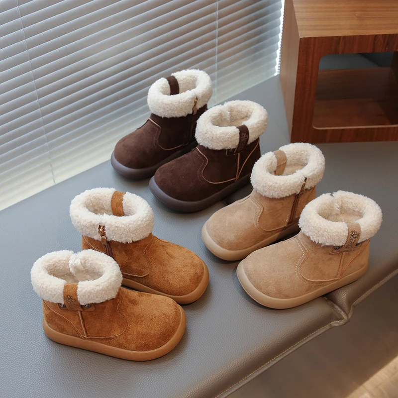 Girls' cotton boots 2025 Winter New style Children's fleece warm snow boots Little Girls retro anti-slip short boots
Girls' cotton boots 2025 Winter New style Children's fleece warm snow boots Little Girls retro anti-slip short boots